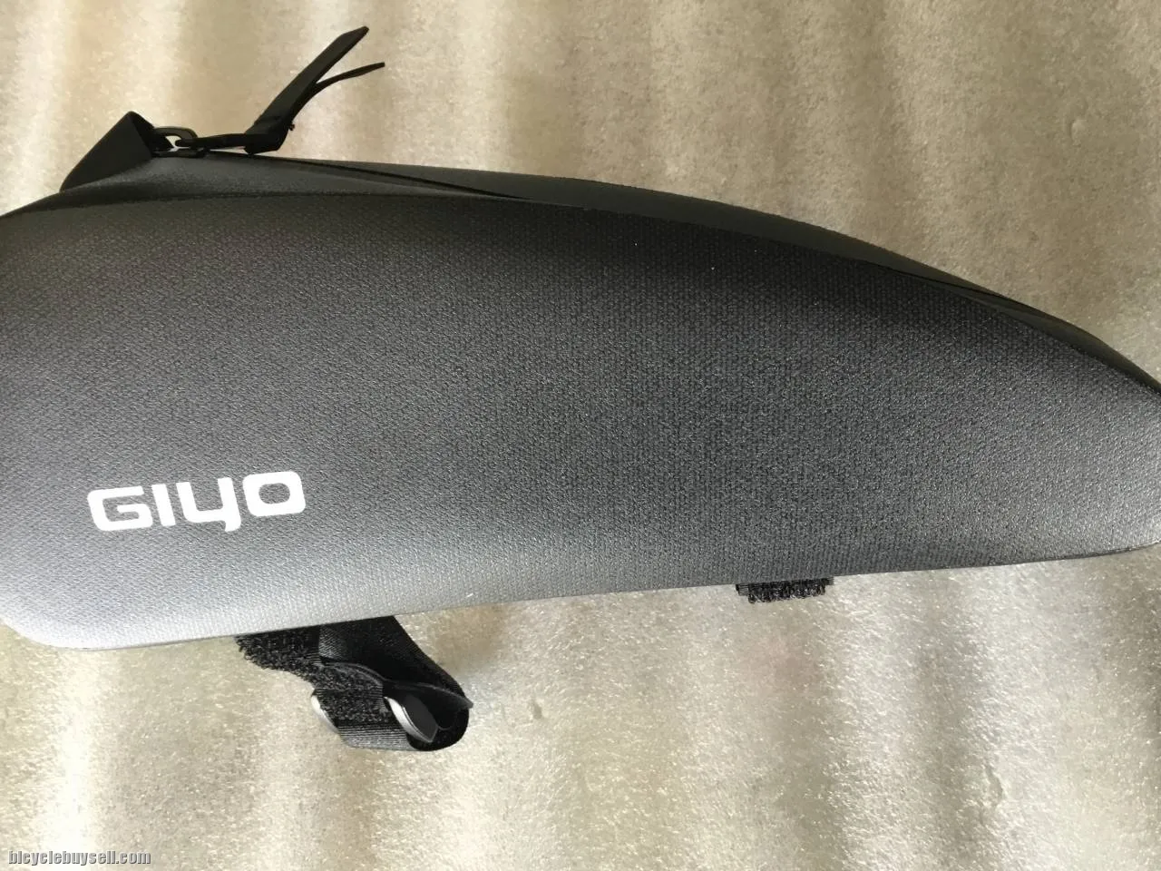Giyo Top Tube FuelTank | Water Proof | 1.5L @ free pos