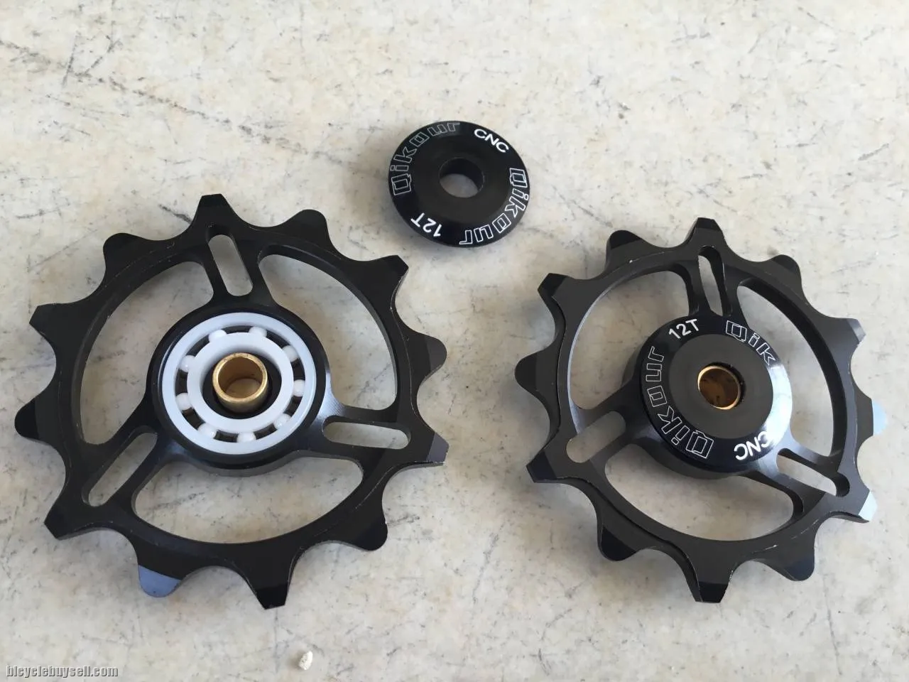 Qikour 12T Narrow Wide Ceramic Pulley - 1pair -- free courier