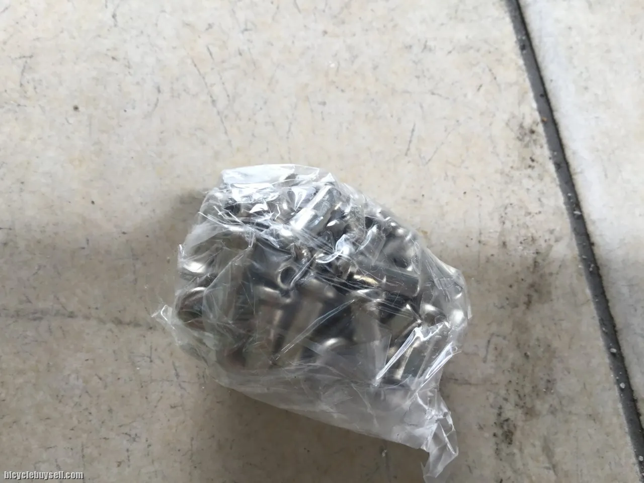 MTB Stainless Steel Spoke - Black 261mm 64pcs â€” free courier