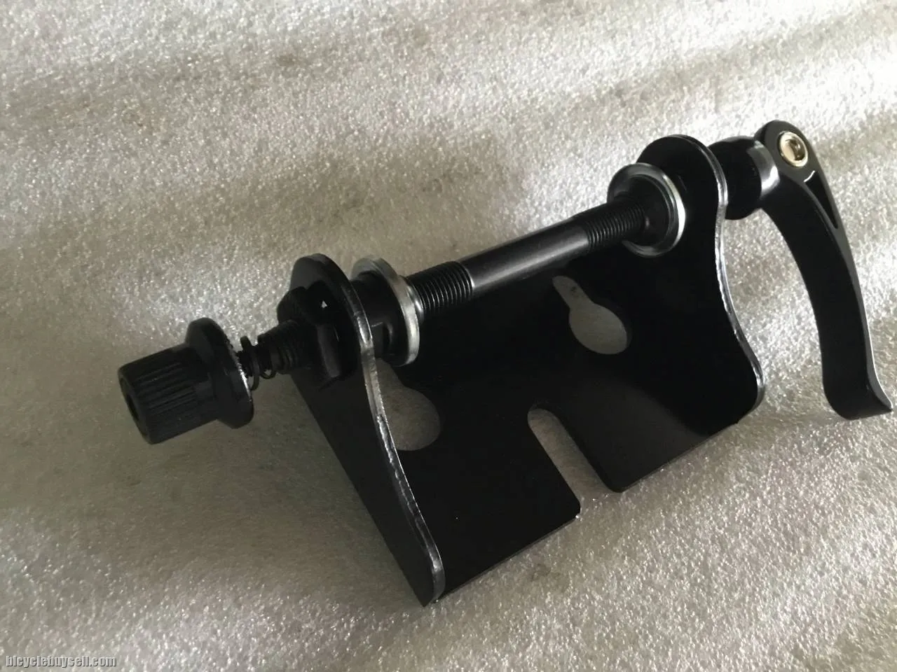 Hilux Truck Bicycle Bracket   @ free pos