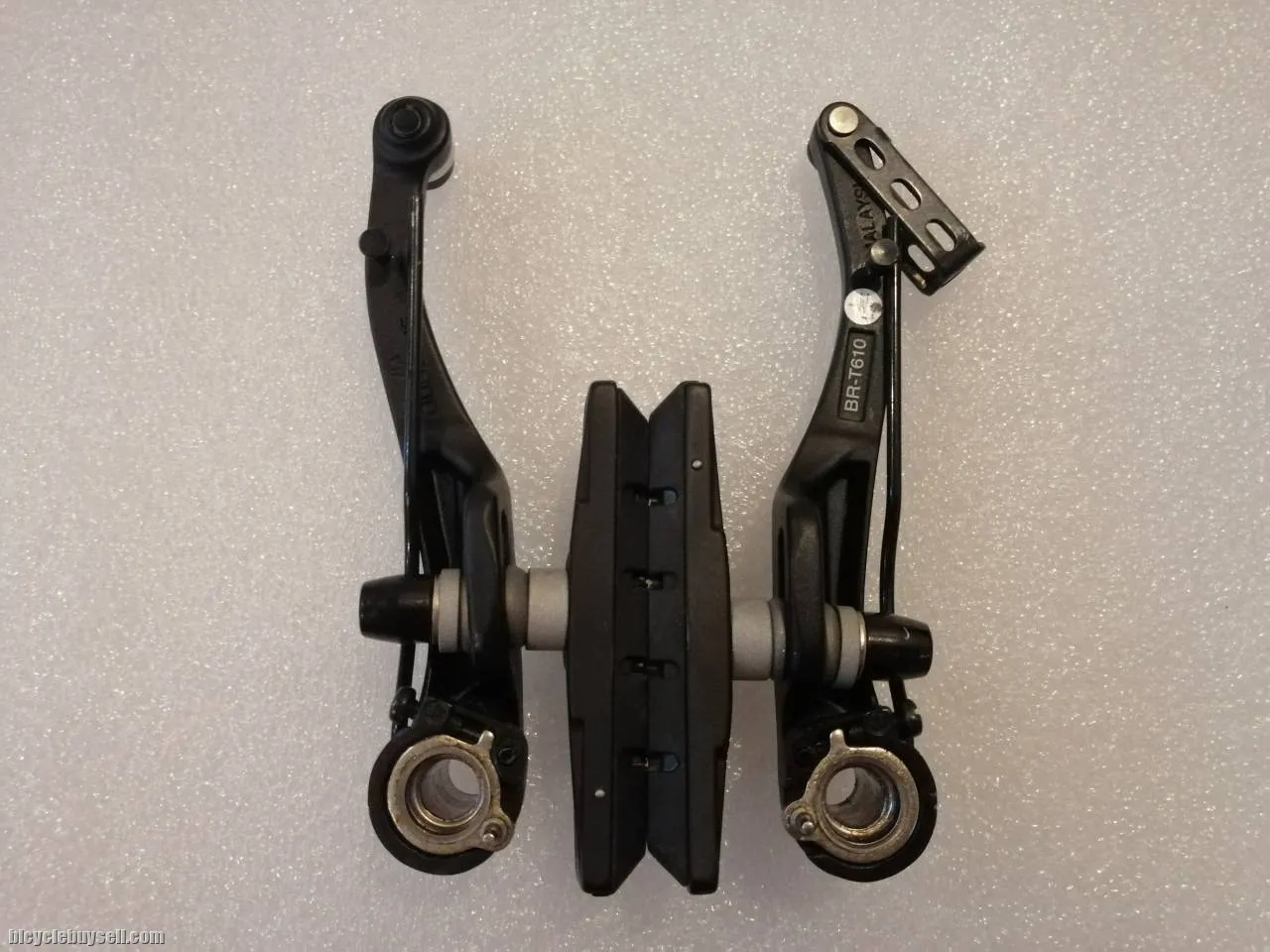 Shimano Deore BR-T610 V-Brake Set