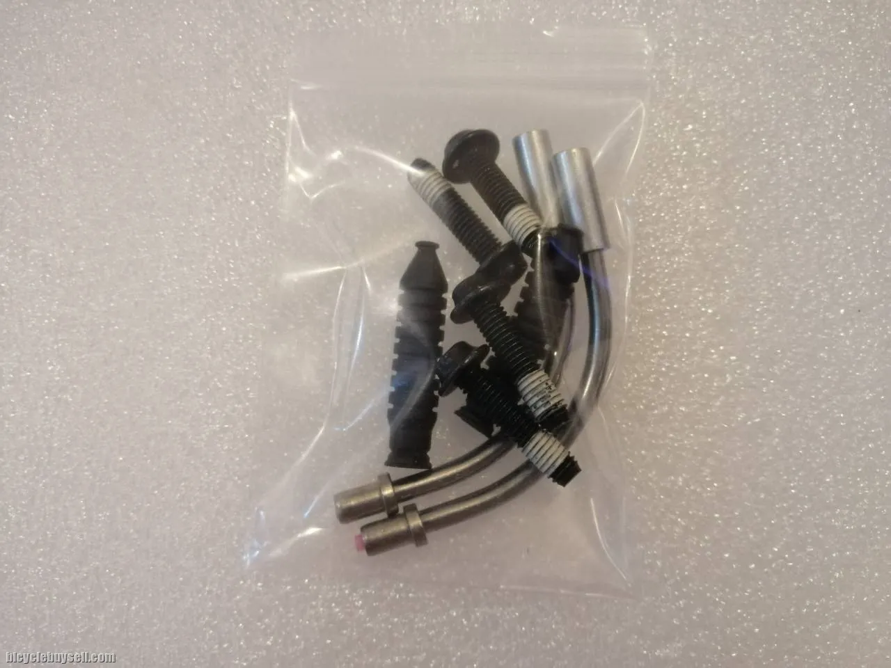 Shimano Deore BR-T610 V-Brake Set