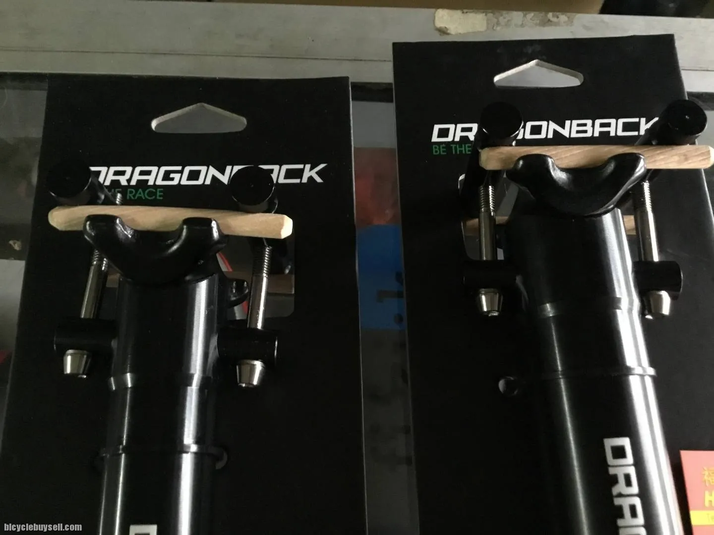 Dragonback SuperLight/Titanium Bolt / 31.8-400mm (free pos w.m)