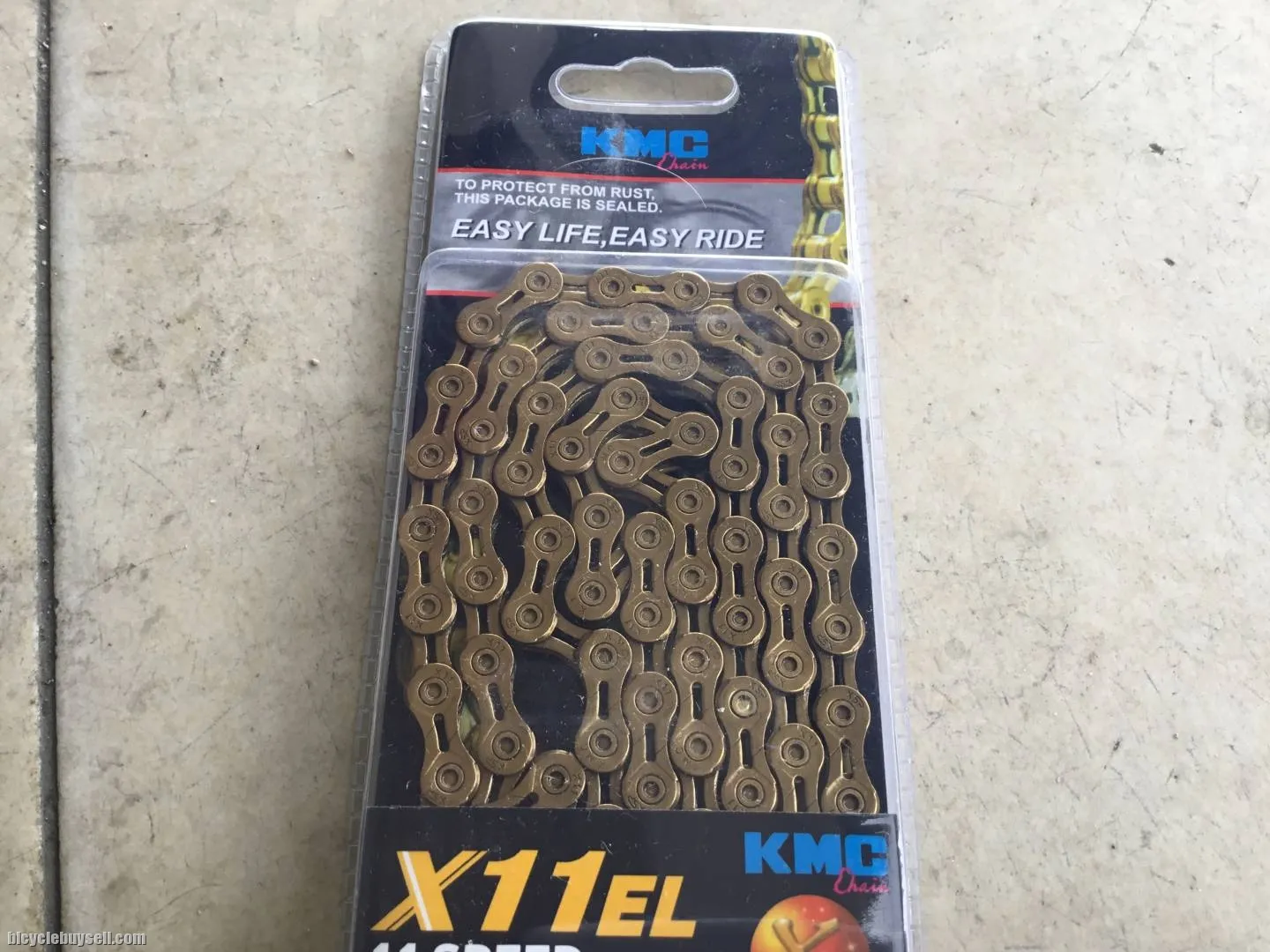 KMC X11EL Titanium Gold Cloating 11speed Chain - Shimano,Sram,Campagnolo -- free courier