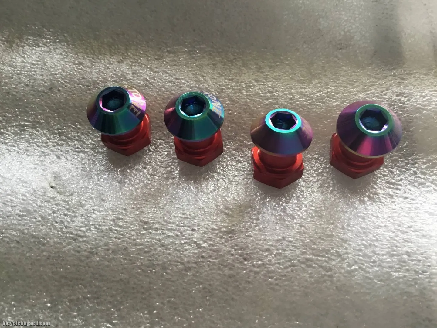 Stone M9000 Crank Bolt | Titanium Bolt @ free pos