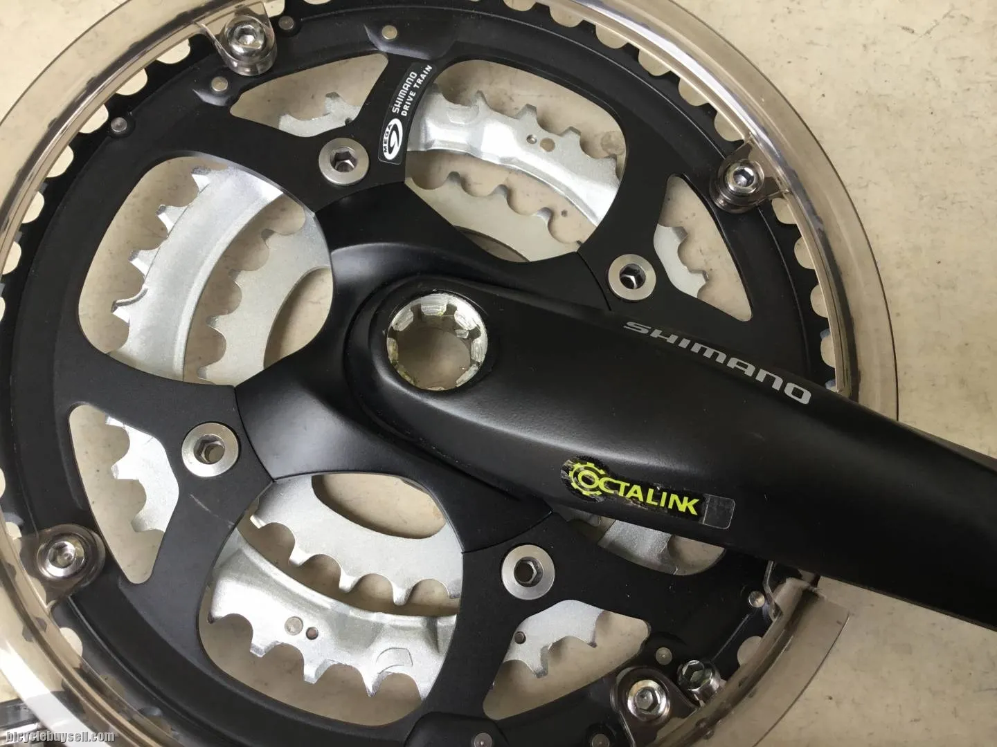 Shimano Octalink Hollow Crankset With BB  (26-36-48T) -  free courier