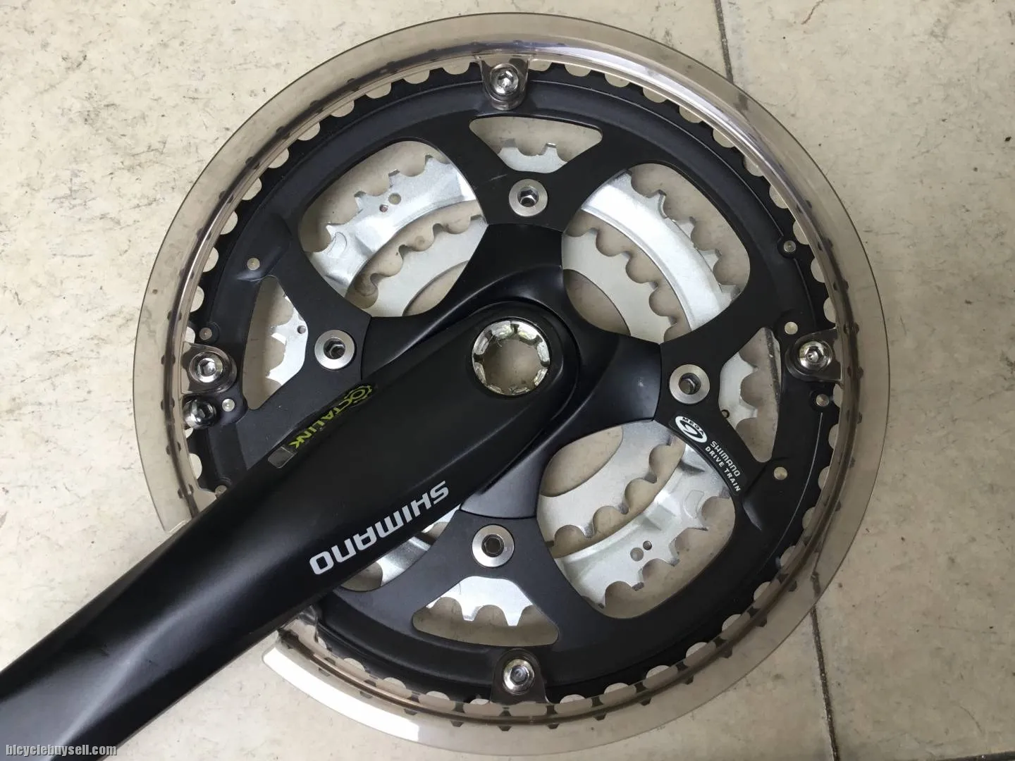 Shimano Octalink Hollow Crankset With BB  (26-36-48T) -  free courier