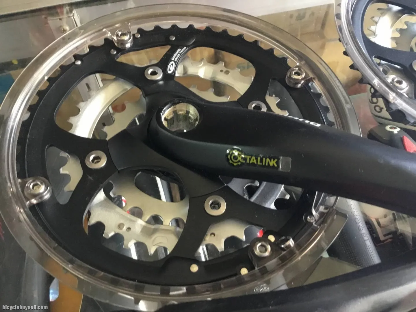 Shimano Hollow Octalink Crankset 48/36/26T 175mm (free pos w.m)