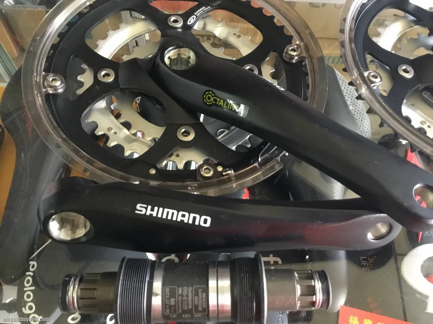 Shimano Hollow Octalink Crankset 48/36/26T 175mm (free pos w.m)