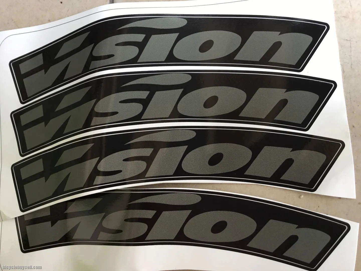 Vision Wheels Metron SL 40 Sticker - NEW -- free courier