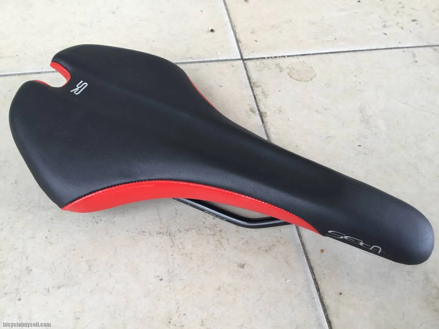 Selle Royal Seta Performance Saddles --  free courier