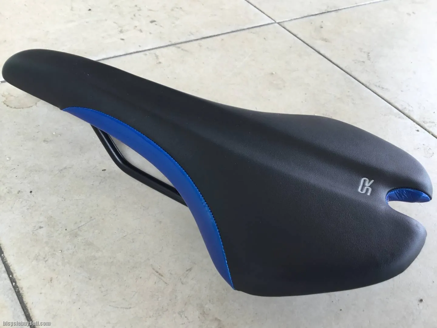Selle Royal Seta Performance Saddles -- free courier