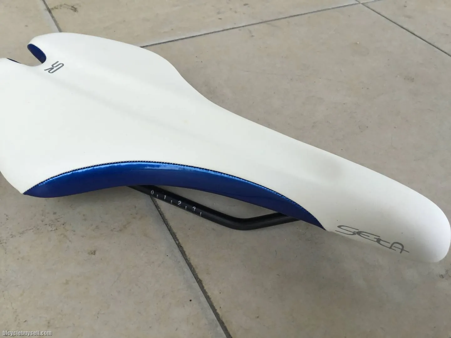 Selle Royal Seta Performance Saddles -- free courier
