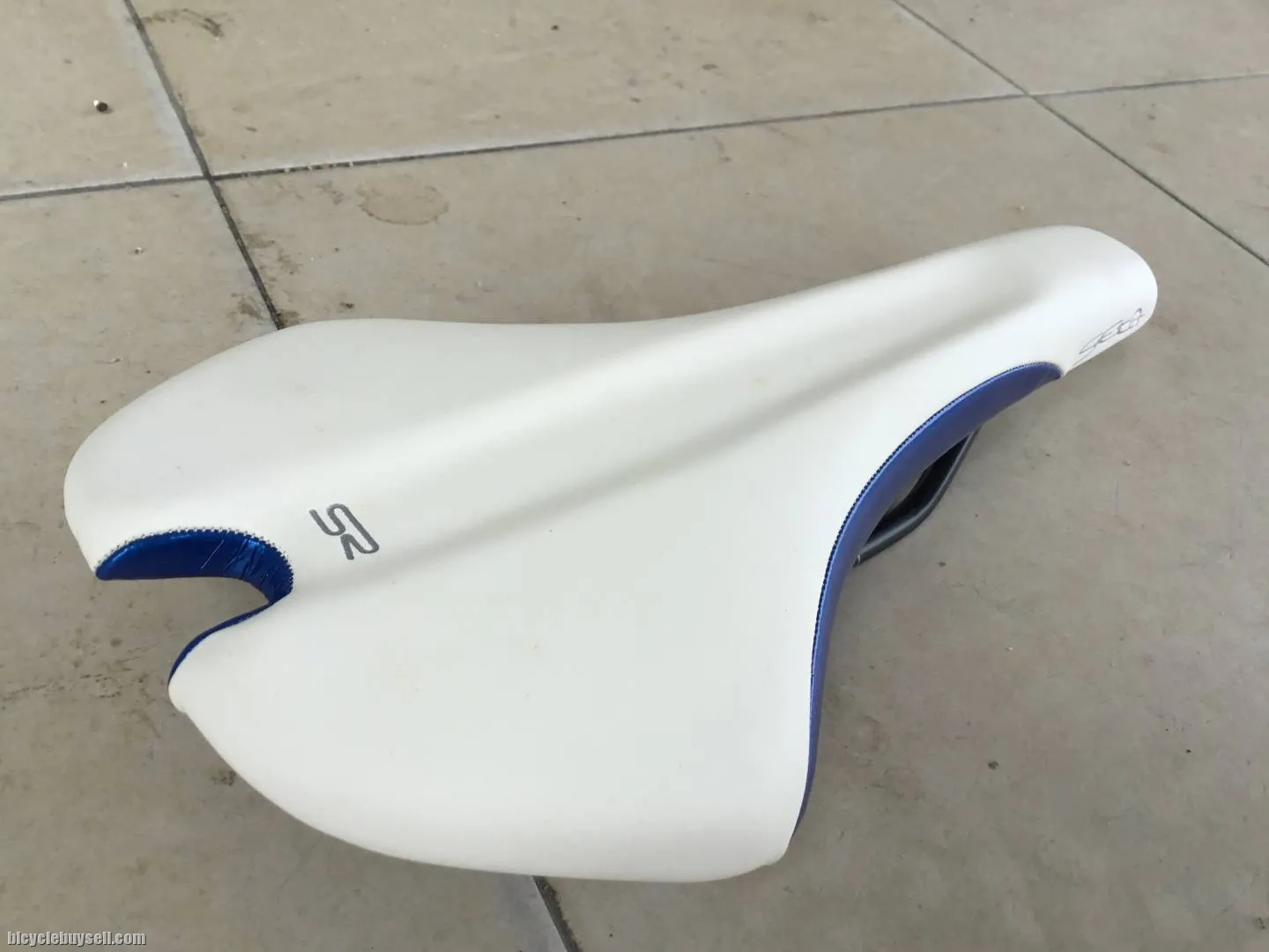 Selle Royal Seta Performance Saddles -- free courier