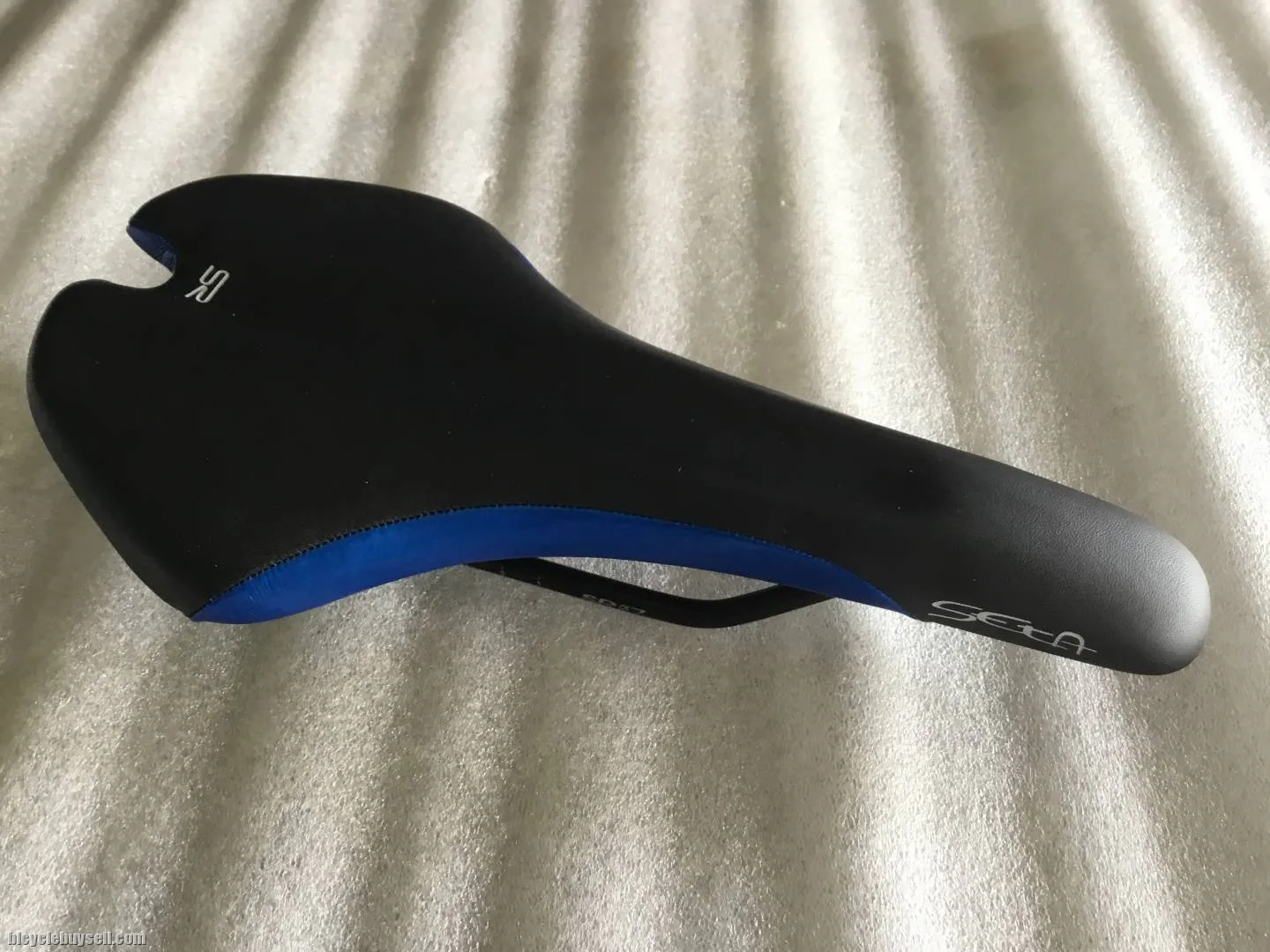 Selle Royal Seta Aero Dynamic  @ free pos