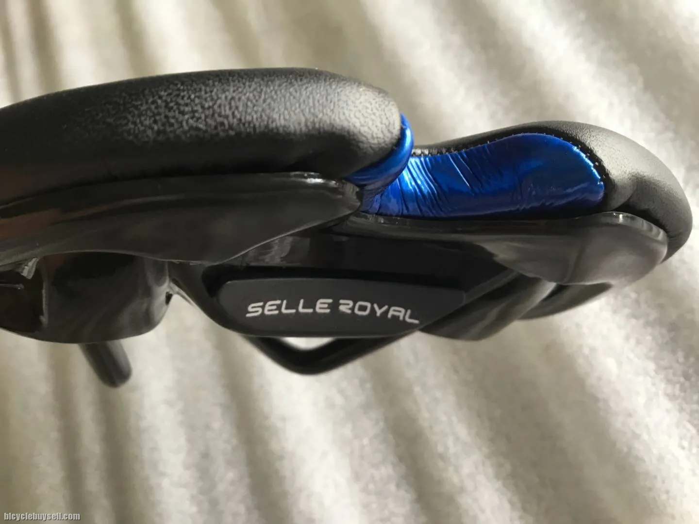 Selle Royal Seta Aero Dynamic  @ free pos