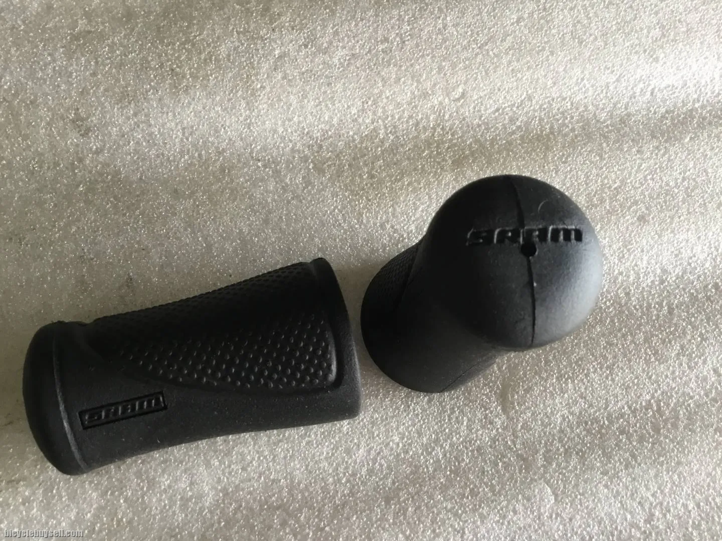 Sram Folding Short Grip | Rubber @ free pos