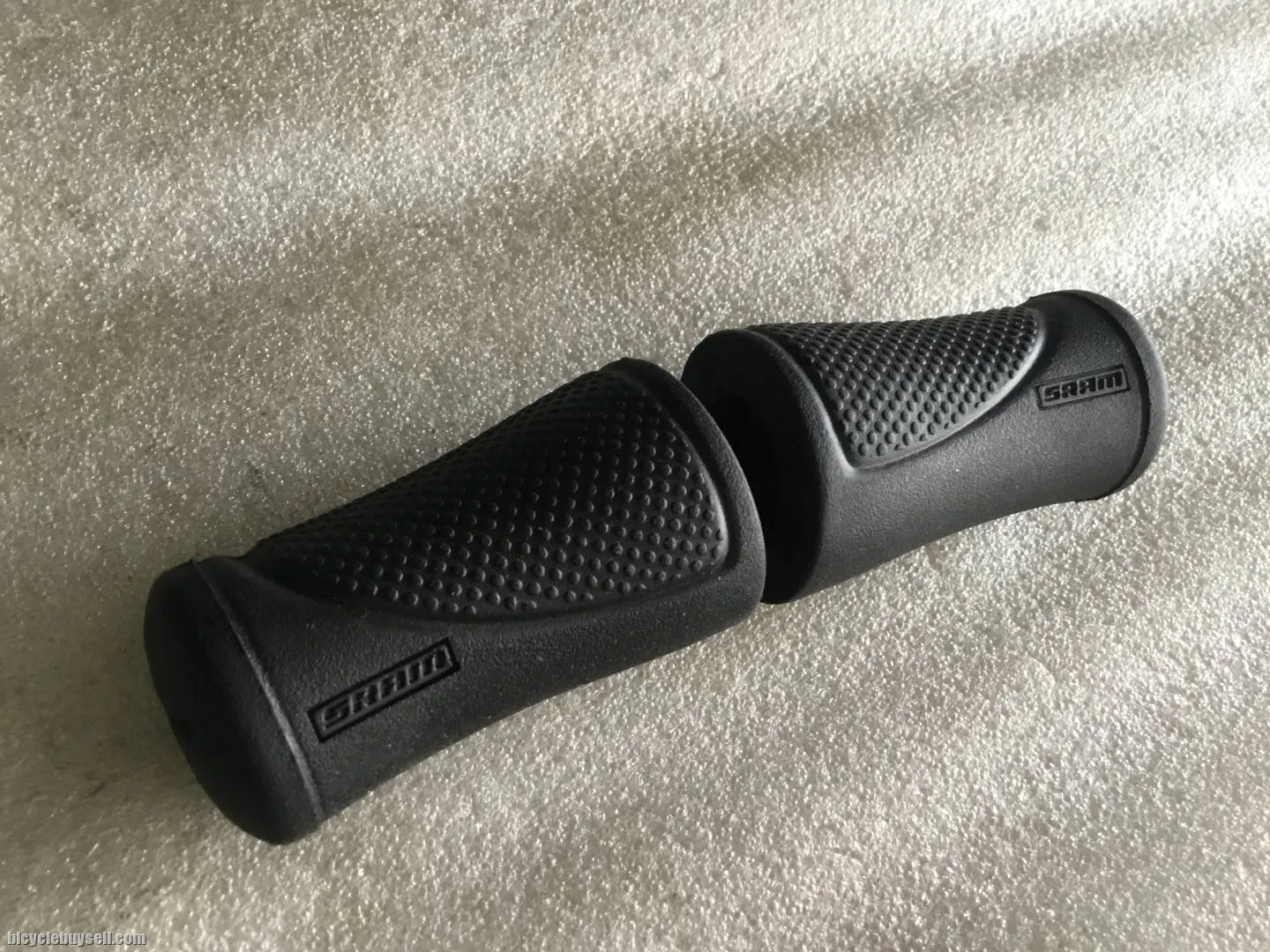 Sram Folding Short Grip | Rubber @ free pos
