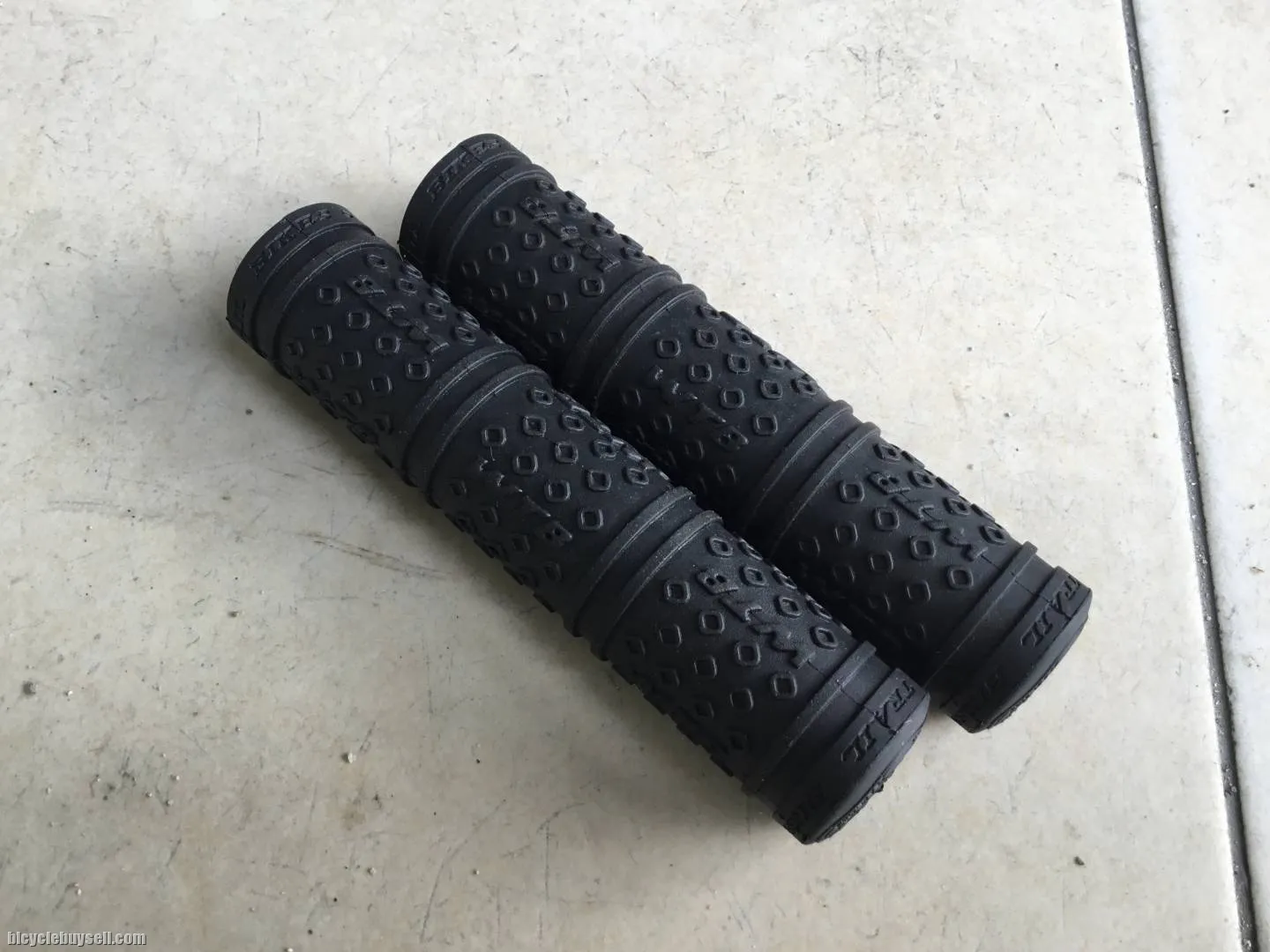 WTB Wild Trail Pro Rubber Grip - free courier