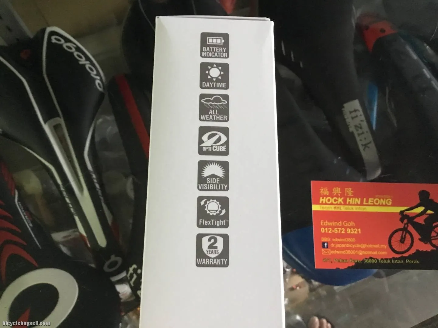 Cateye AMPP 800 Lumens Front Light (free pos w.m)
