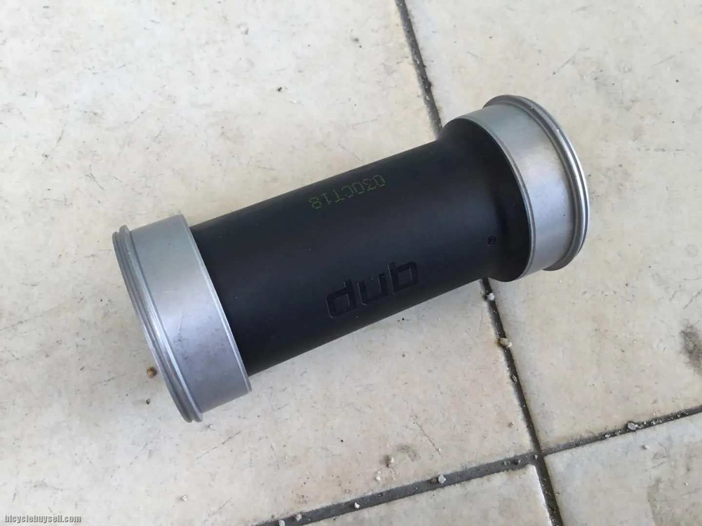 Sram DUB Pressfit BB89/92 (41mm Diameter) free courier