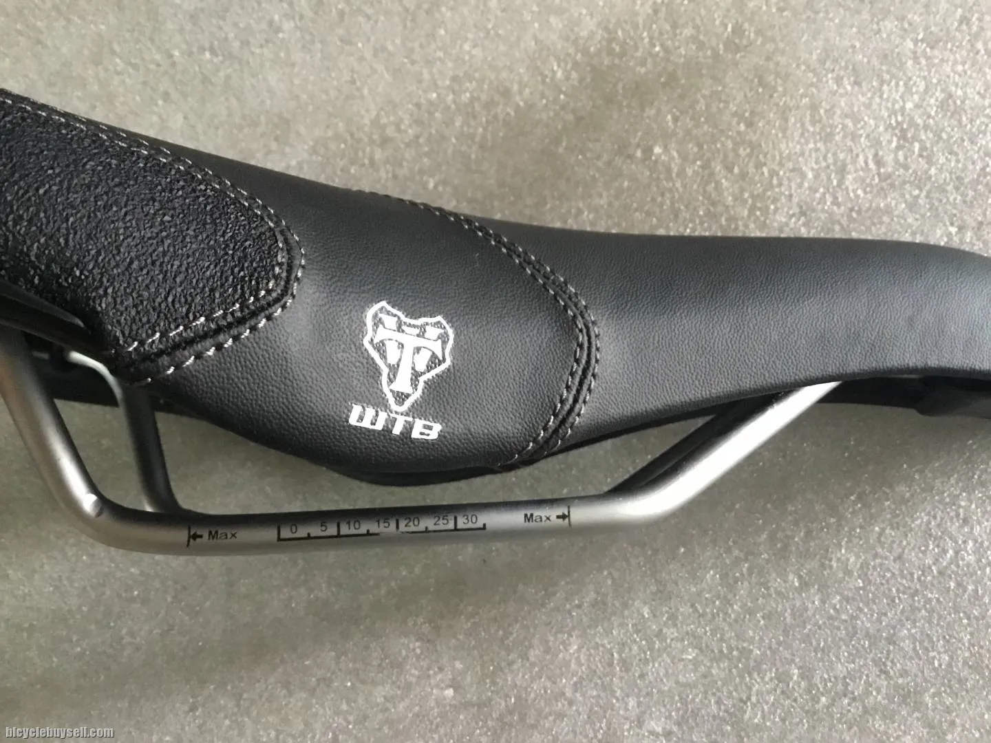 WTB Laser V Performance Saddles @ free pos