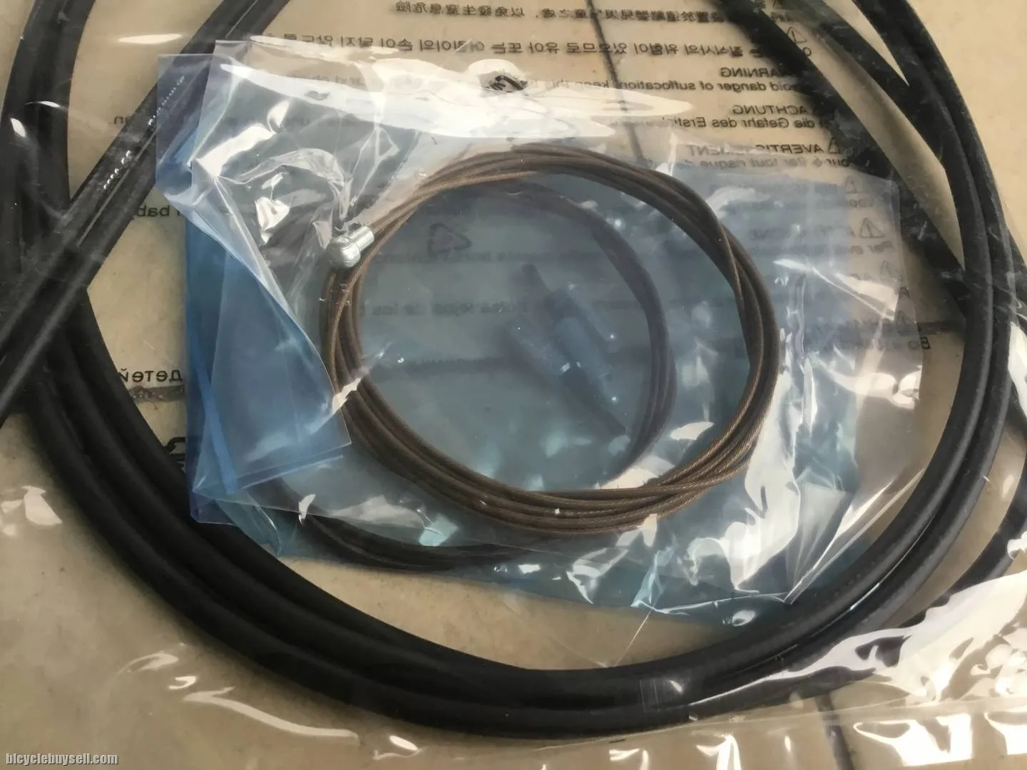 Shimano Dura-Ace Road Polymer Brake CableSet - free courier