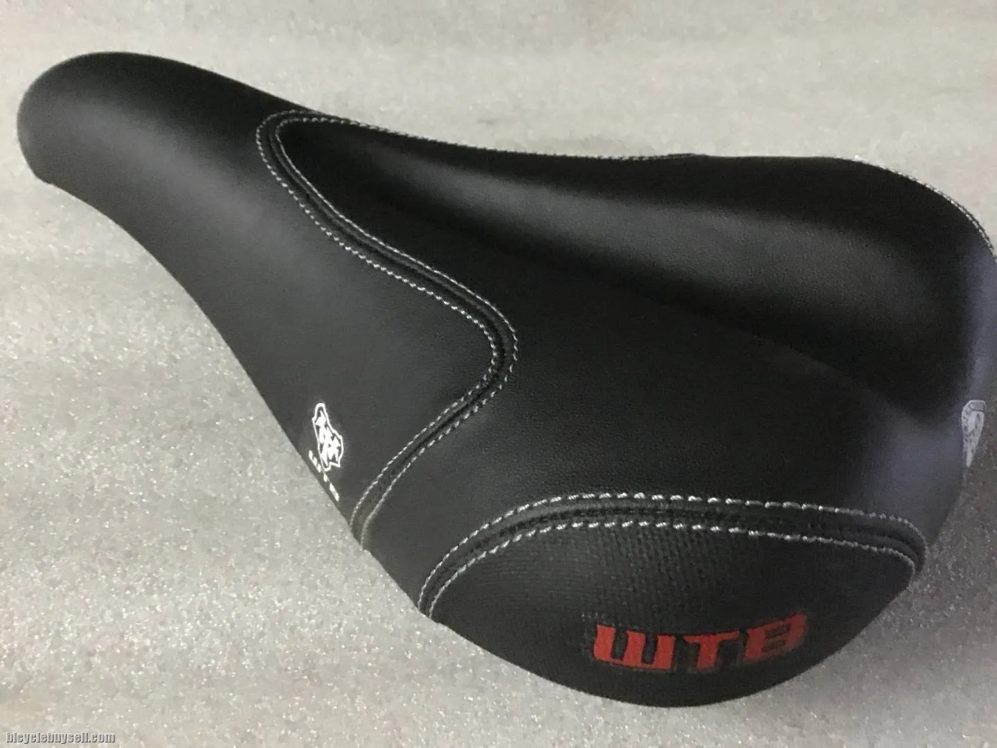 WTB Speed V Performance Saddles @ free pos