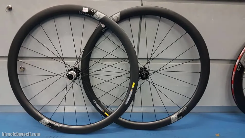 Vision TLR DB40 Disc (Carbon Wheelset) Brand New!!