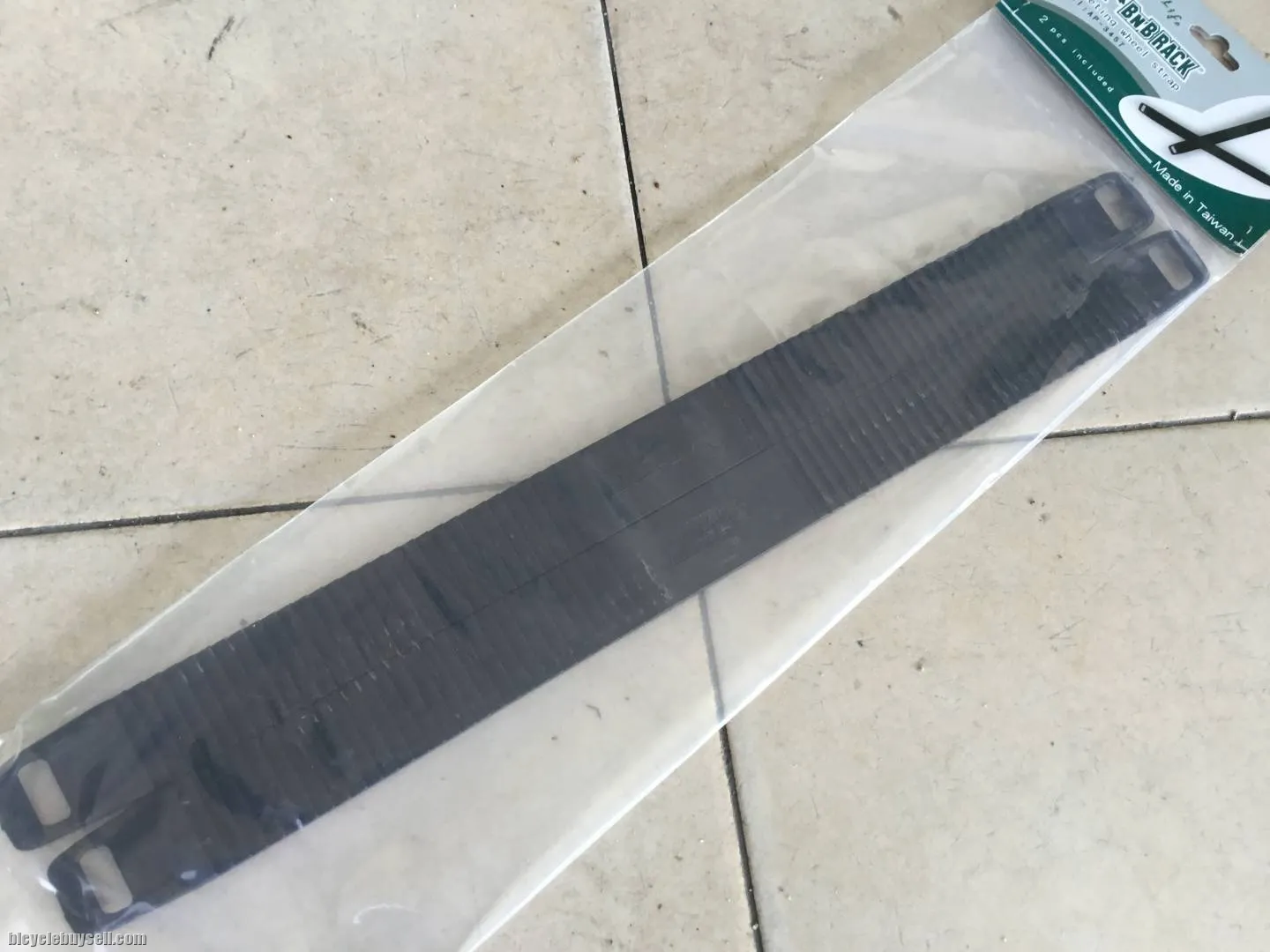 BNB Roof Rack Ratcheting Wheel Strap - free courier