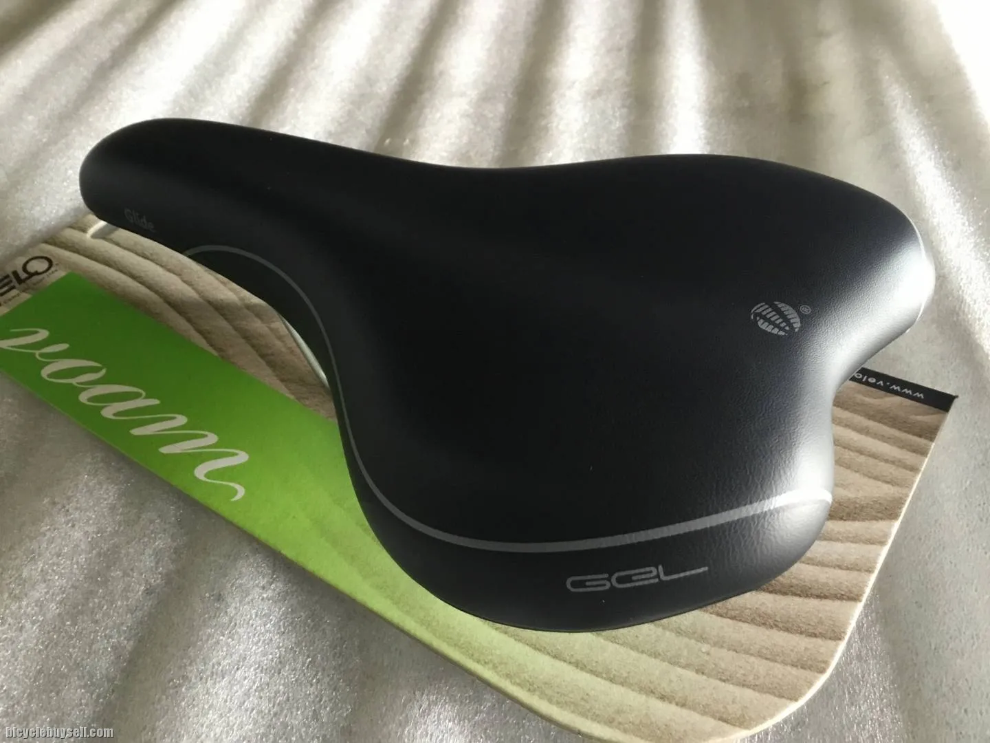 Velo Glide | Voam Series | Gel Comfort Saddles @ free pos