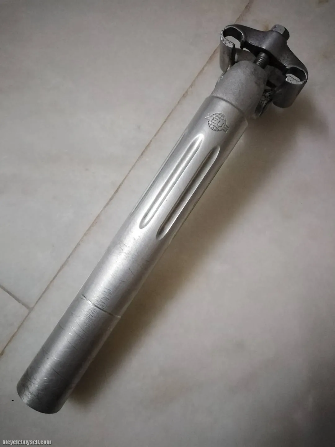 Vintage Seatpost Zeus 26.6mm Nos
