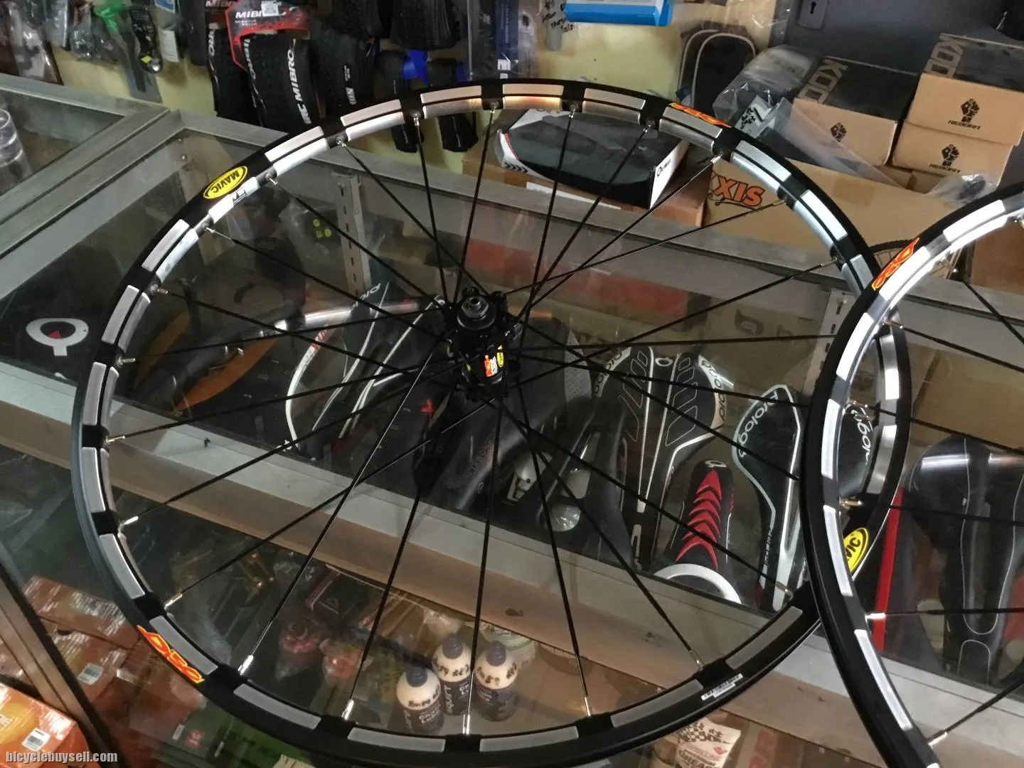 Mavic CrossRide 27.5er Wheelset  (free pos w.)