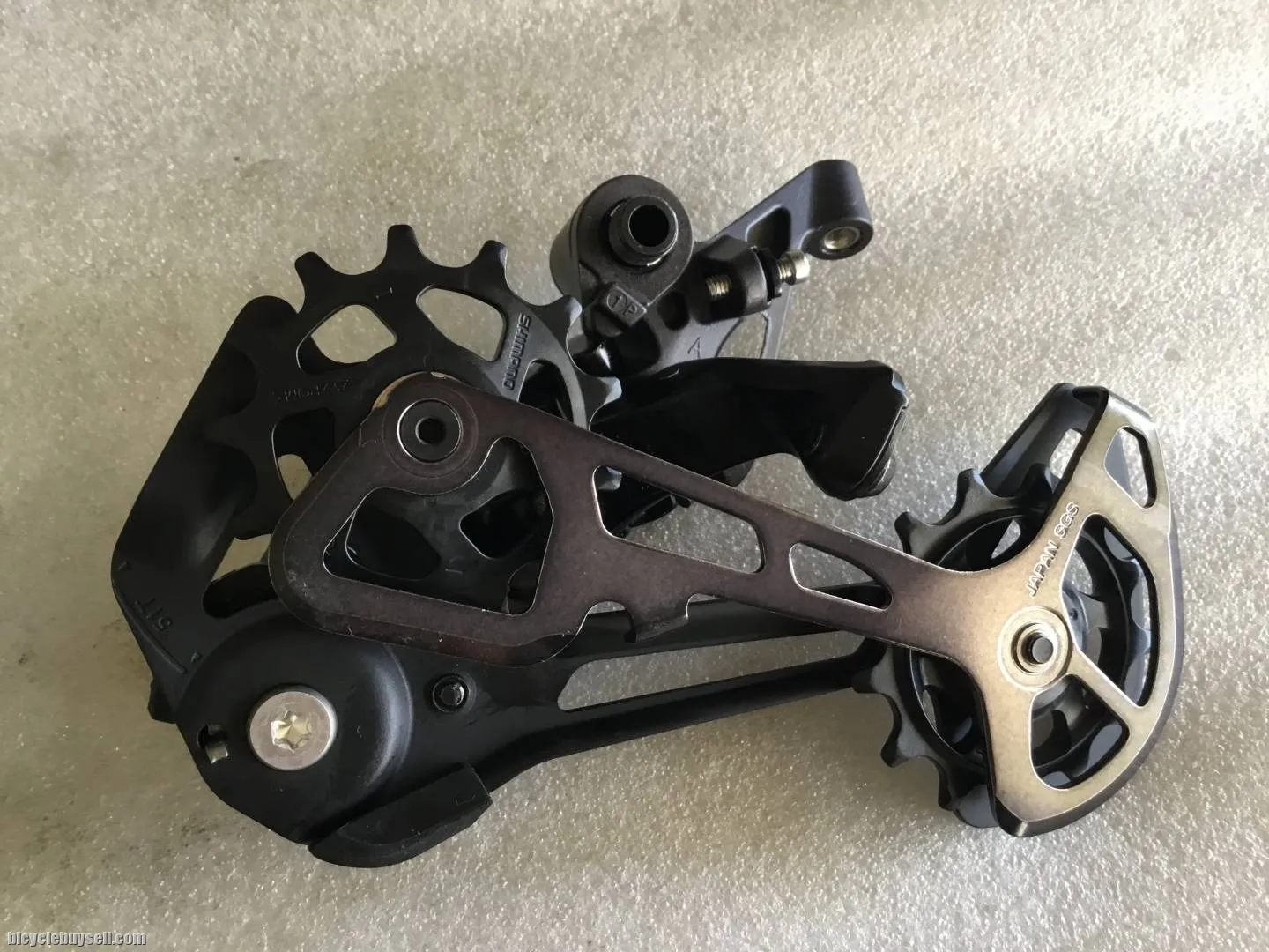 Shimano Deore XT M8100 Rear Deraileur | 12speed @ free pos