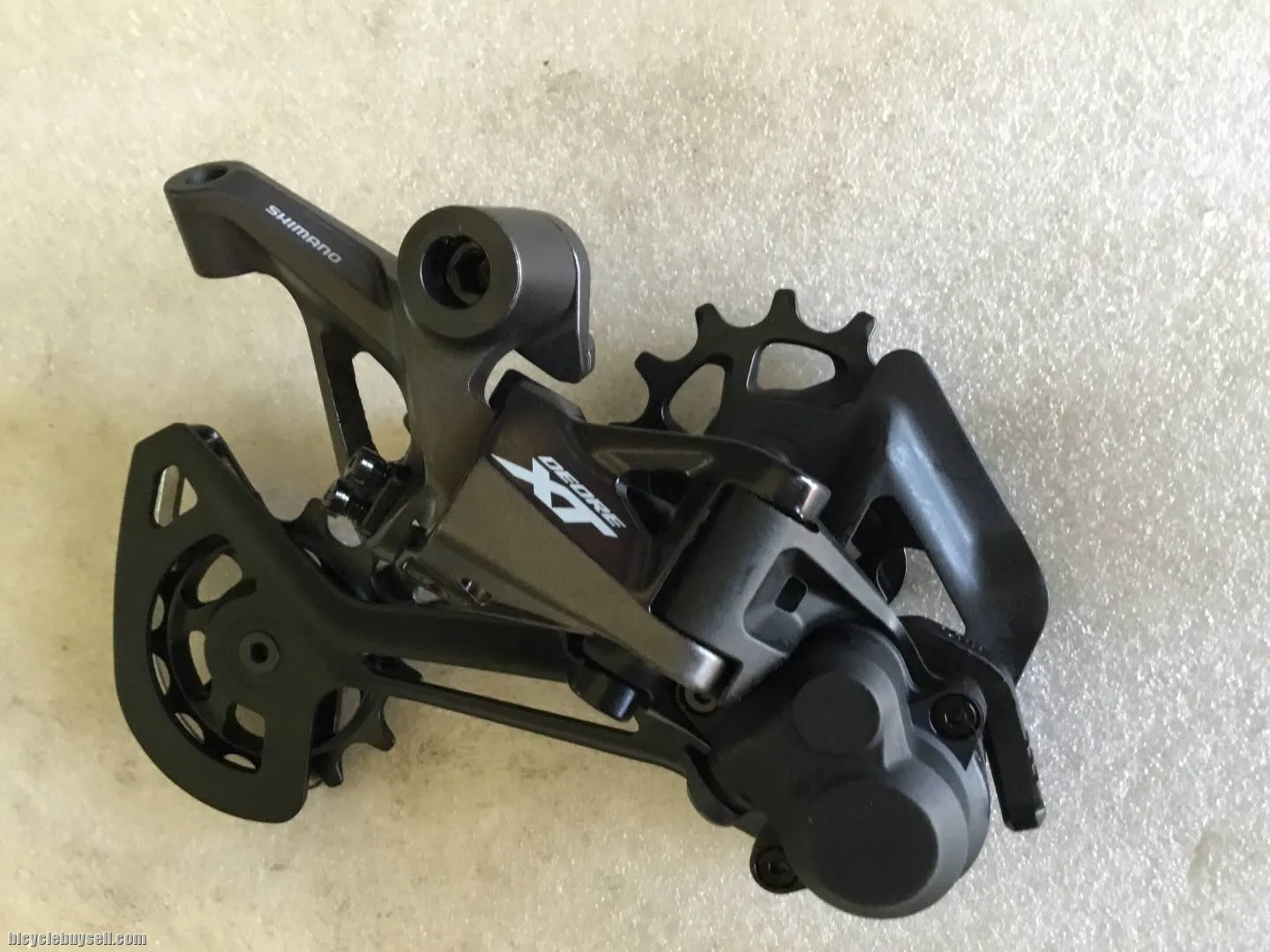 Shimano Deore XT M8100 Rear Deraileur | 12speed @ free pos