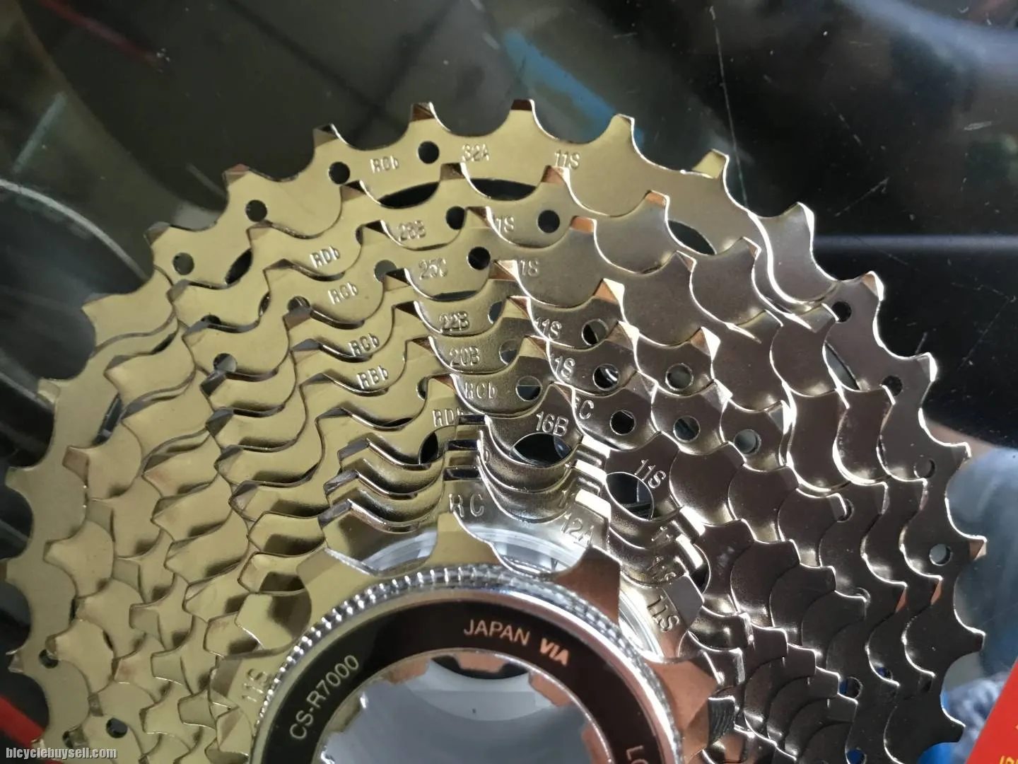 Shimano 105 R7000 Caset 11-32T - 11speed (free pos w.m)