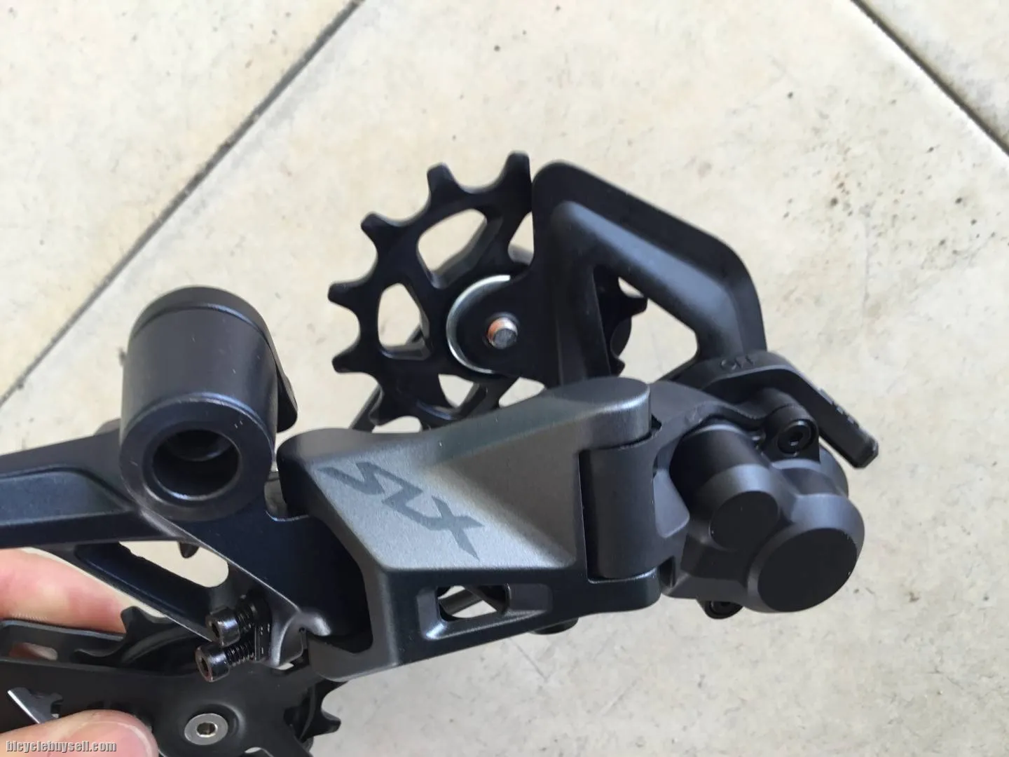 Shimano SLX M7100 Rear Deraileur 52T/12speed - free courier