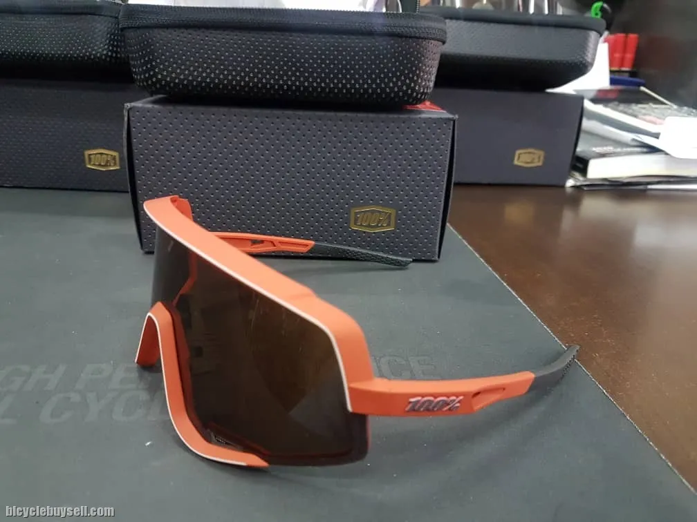 RIDE 100 Percent - Glendale (Brand New !!) 2023 (Promotion) Original !!