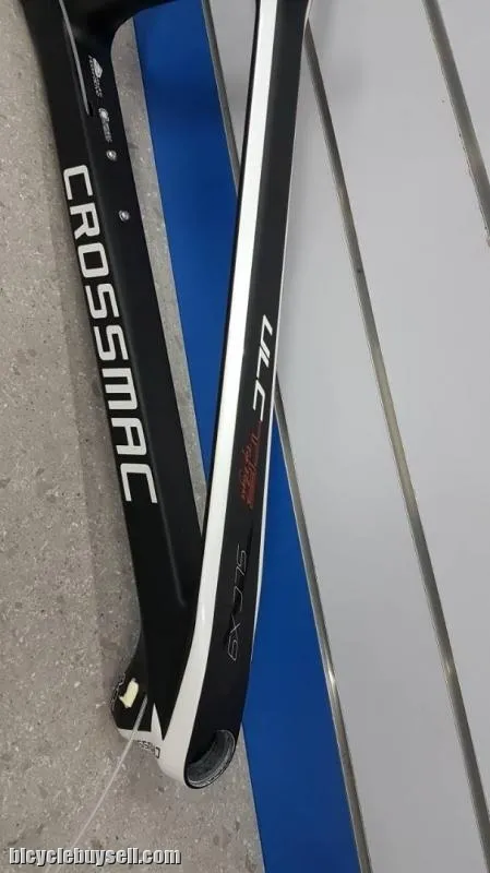 Crossmac SLC X9 (29er) Carbon Frame (NonBoost)(15.5inch) 1.2kg Brand New !!!