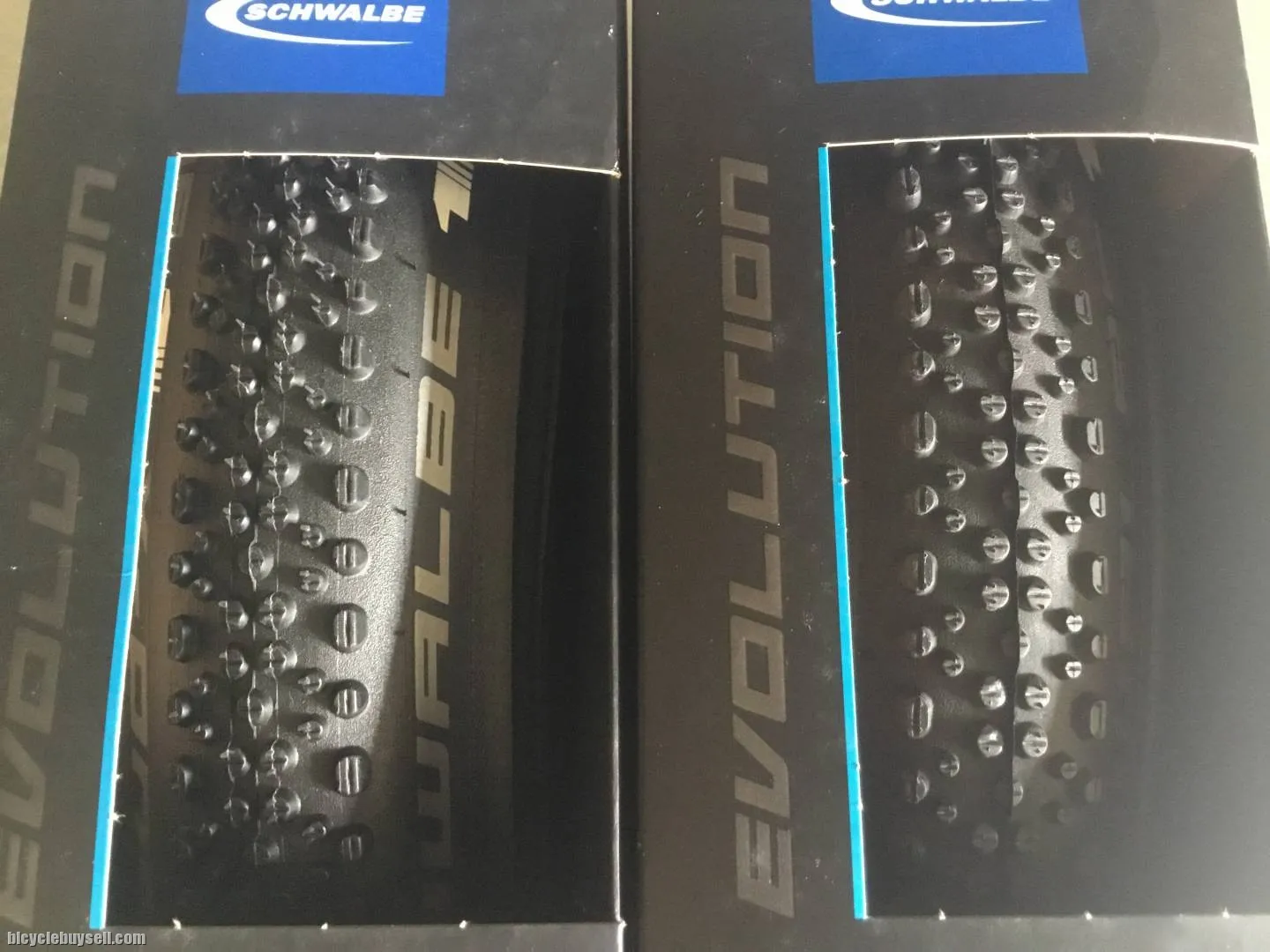 Schwalbe X-ONE 700x33c Tubeless Tire | 1pair @ free pos