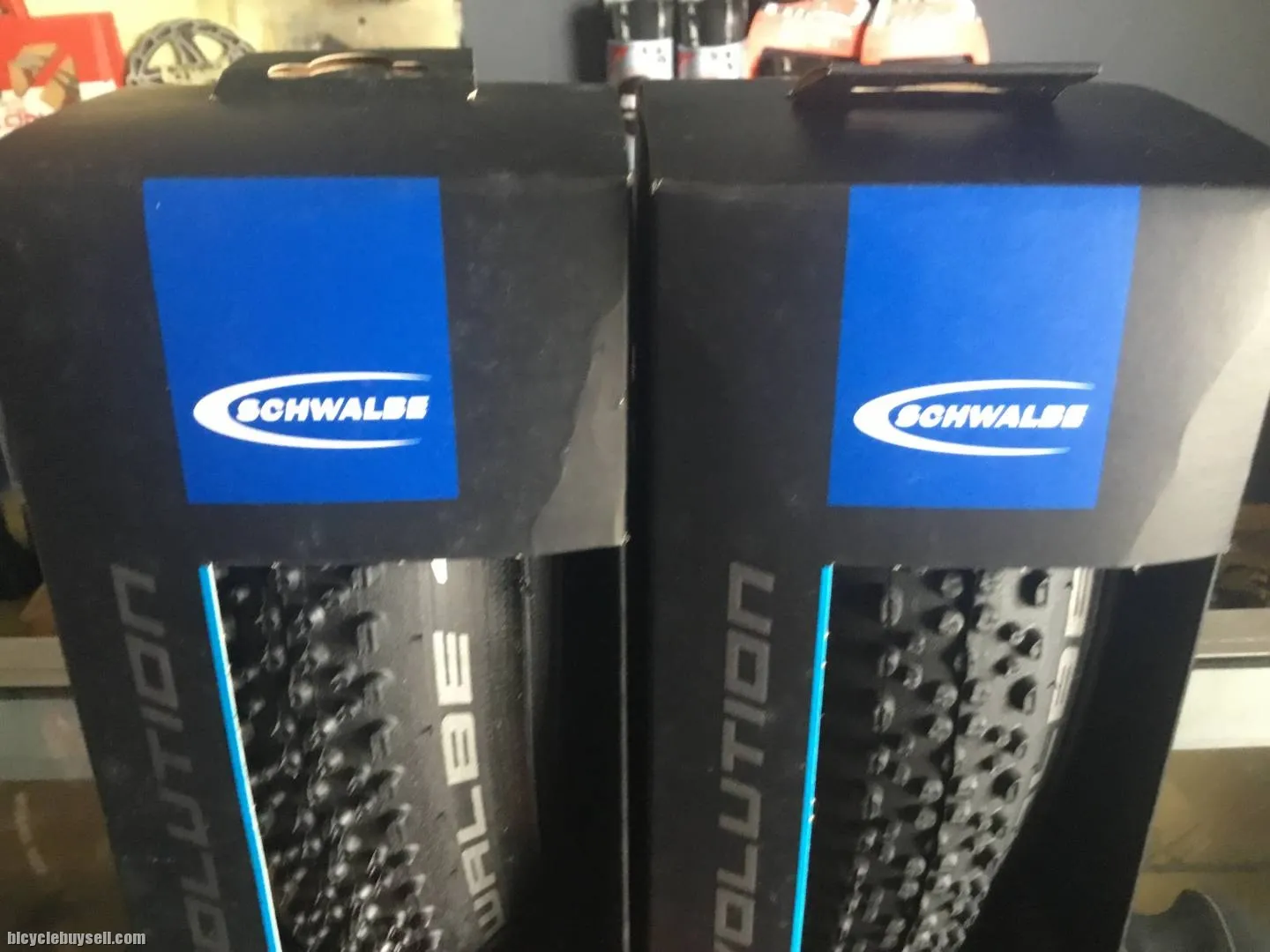 Schwalbe X-ONE AllRound 700x33c TubelessTire -1Pair (free pos w.m)