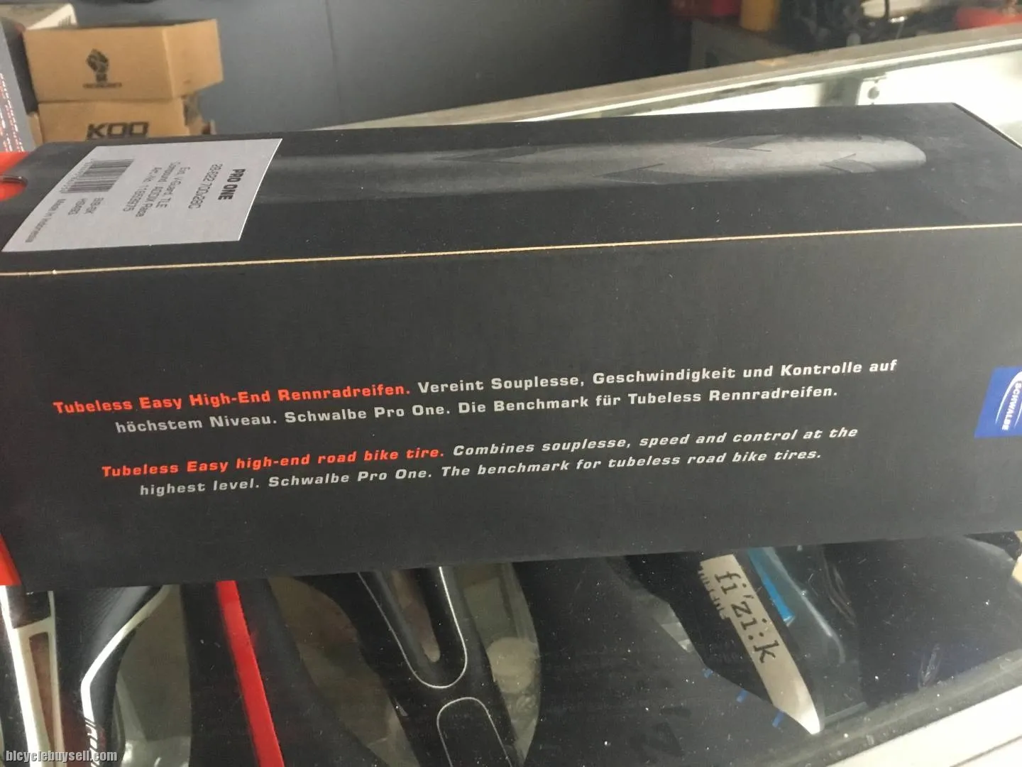 Schwalbe Pro One Tubeless Tire 700x28c - 1Pair (free pos w.m)