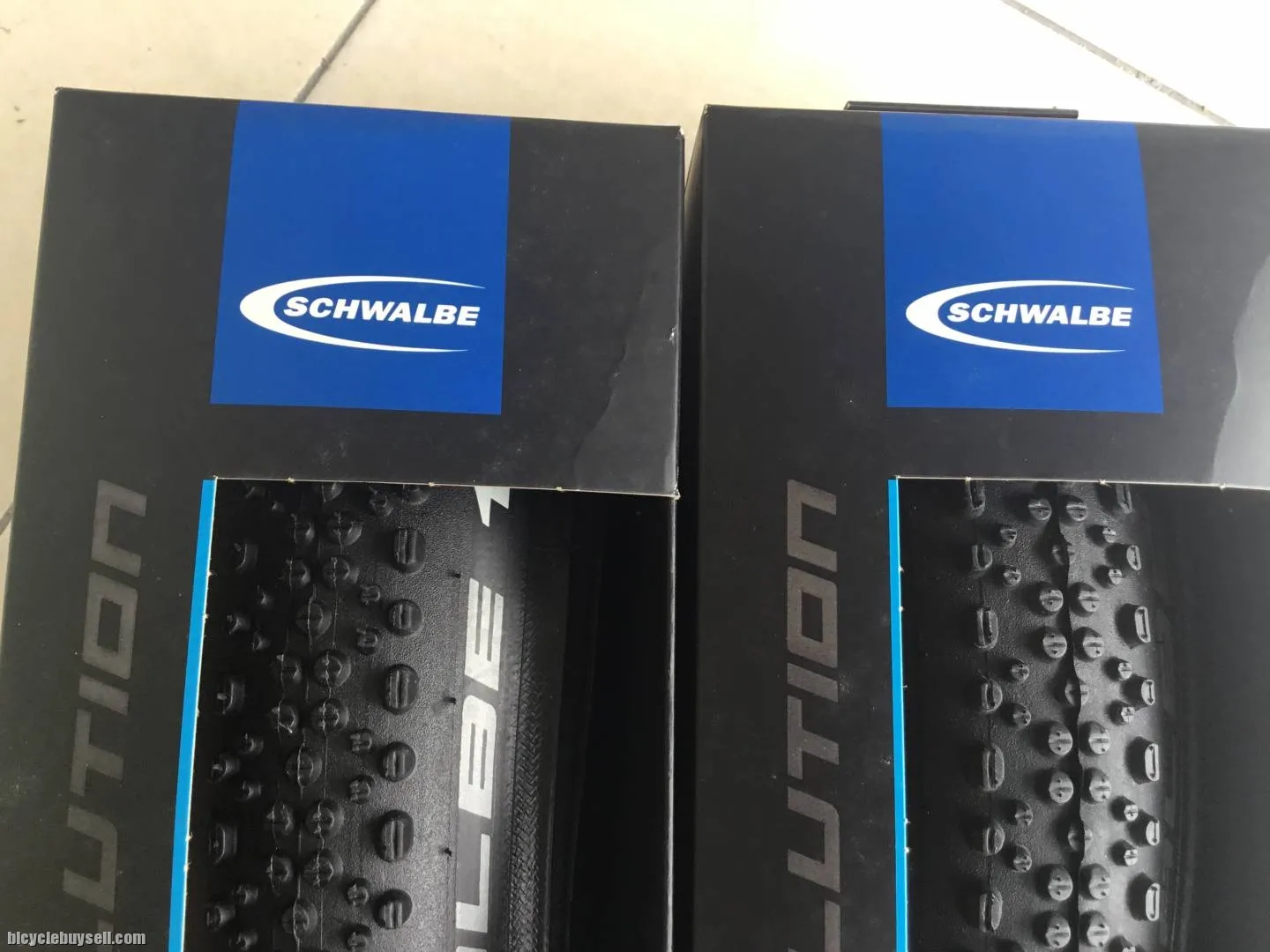 Schwalbe X-ONE AllRound Tubeless Tire 700x33c 1Set - free courier