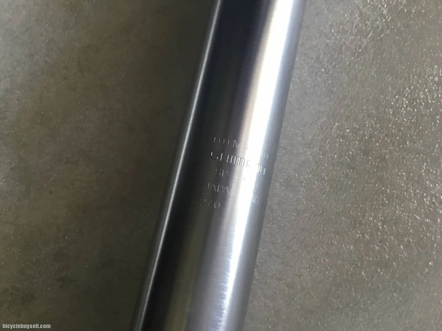 Shimano Deore DX Vintage NOS 27.0/330L Seatpost @ free pos
