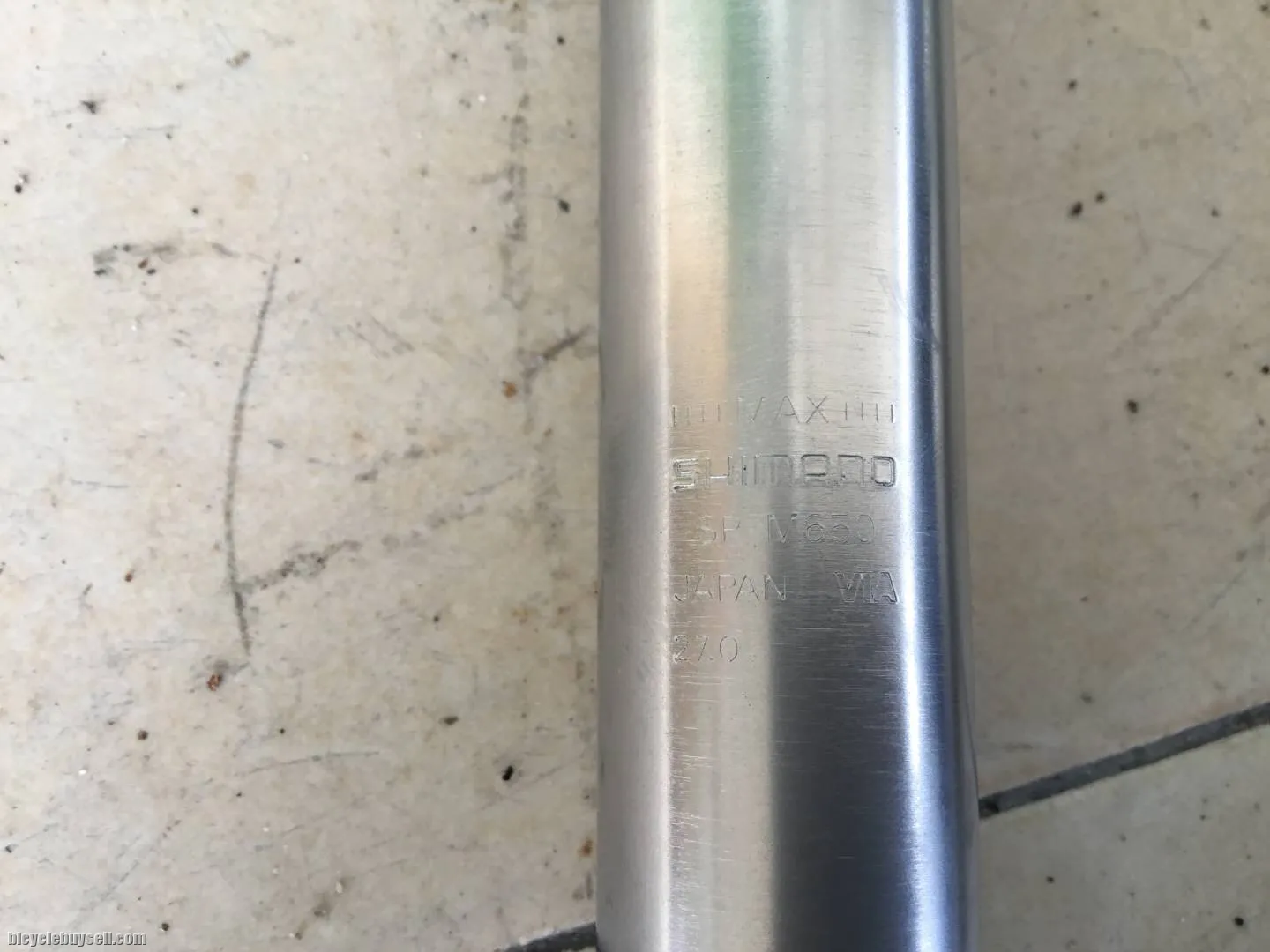Shimano Deore DX Vintage Seatpost NOS 27.0/330L - free courier