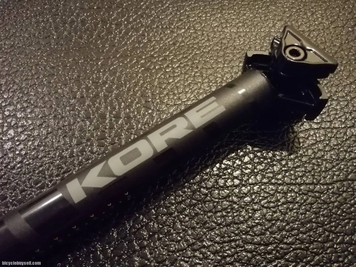 Kore Aerox Seatpost 27.2 x 400mm