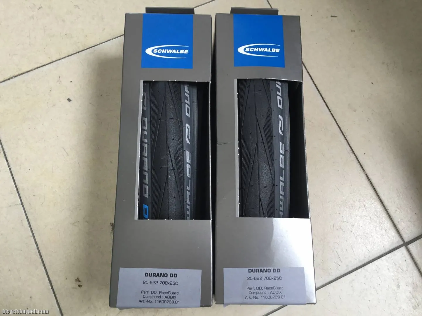 Schwalbe Durano DD 700x25c - 1pairs - free courier