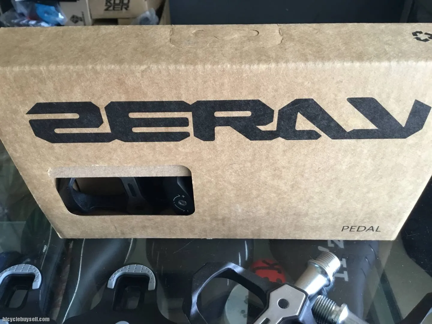 Zeray Road Clipless Pedal / Carbon (free pos w.m)