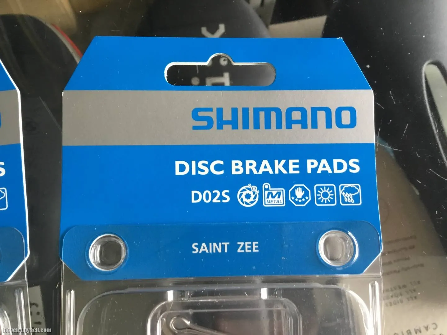 Shimano D02S Saint/Zee/M8120 4piston Metal Pad (free pos w.m)