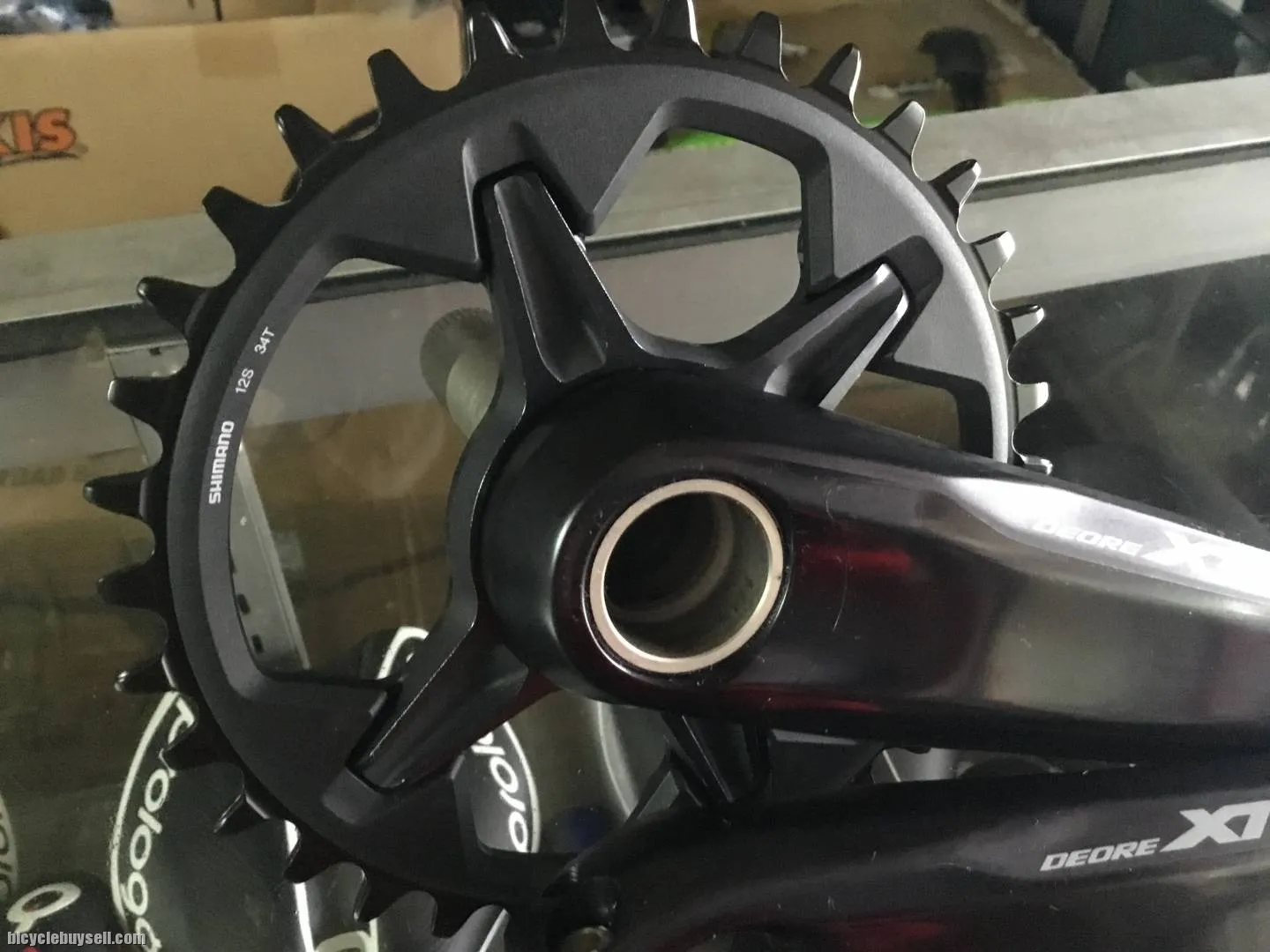 Shimano FC-8100 Crankset 34T/12speed (free pos w.m)